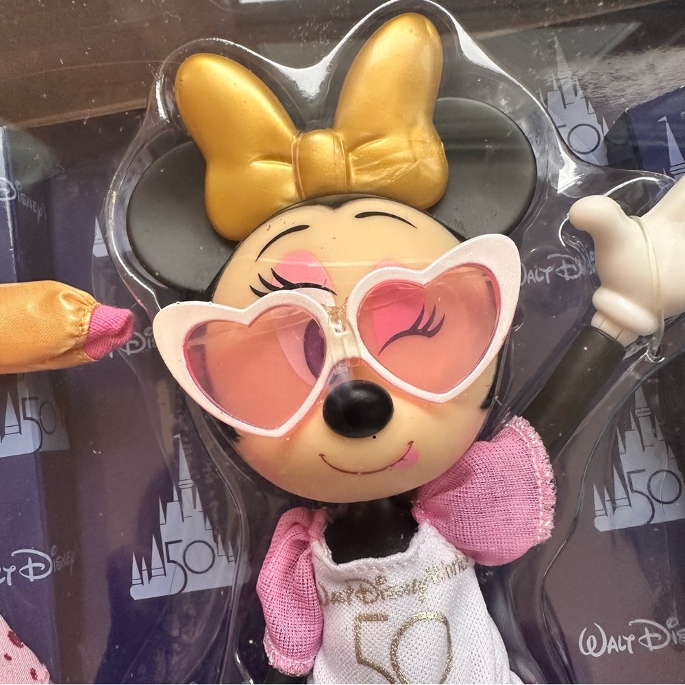 50th Anniversary WDW Minnie Mouse Doll & Accessories Play 12 Pcs NEW - Picture 2 of 7